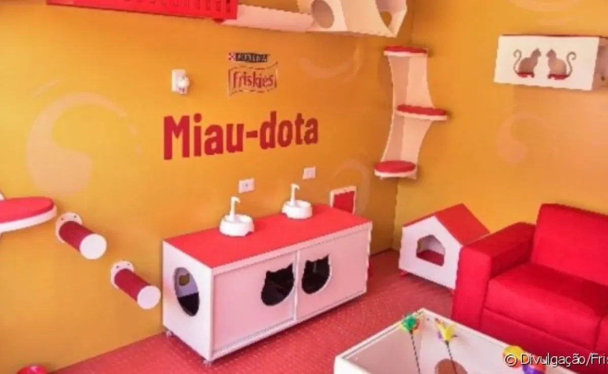 Para incentivar a adoção de animais, foi criado o evento "Friskies® Miau-Dota"