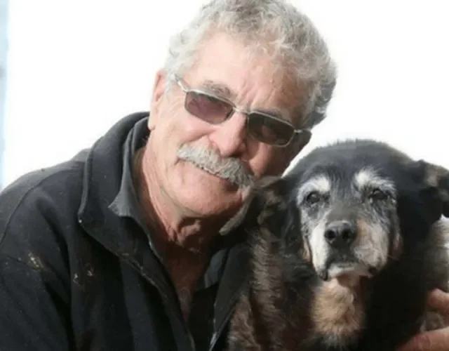 Cachorro mais velho do mundo: segundo o tutor da cadela Maggie, a pet morreu após completar 30 anos de vida - porém a documentação para comprovar a idade foi perdida