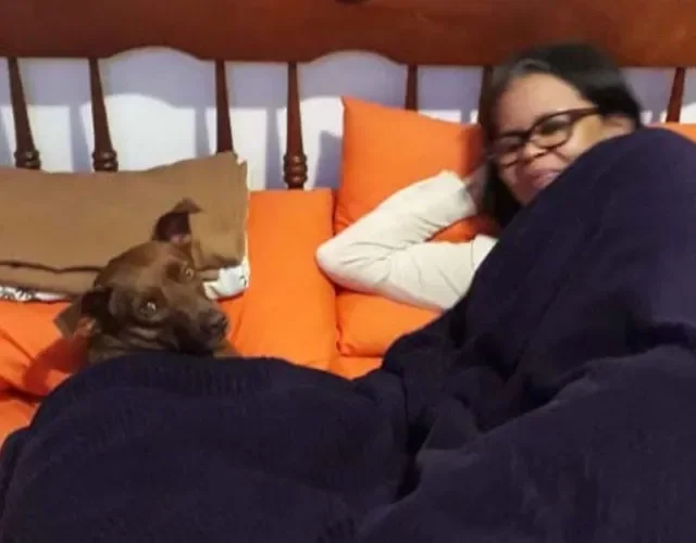 Ele também sabe valorizar a hora de dormir e escolhe onde e com quem vai descansar.