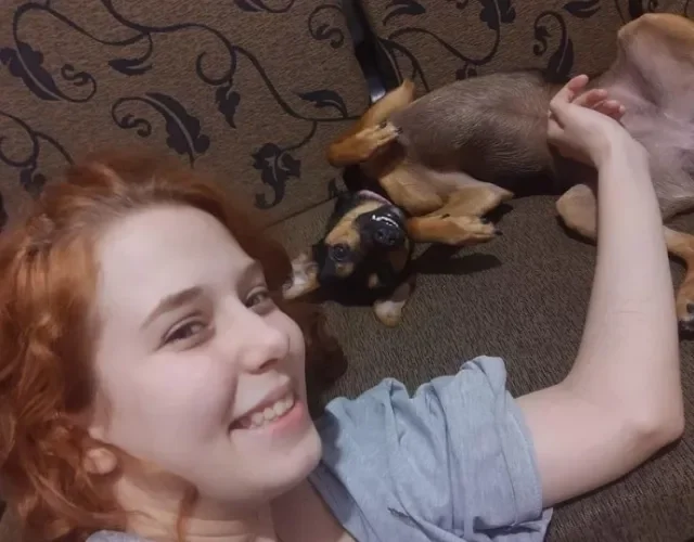 A Marina está amando ter uma peludinha do lado dela. A Pitanguinha era da ONG Amigos de Nova Odessa A Marina está amando ter uma peludinha do lado dela. A Pitanguinha era da ONG Amigos de Nova Odessa